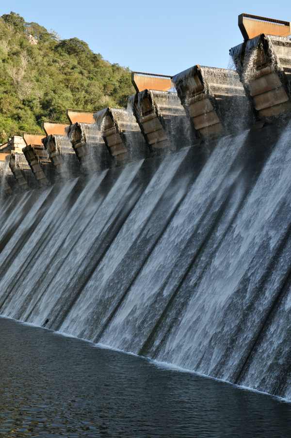 The Shongweni Dam wall