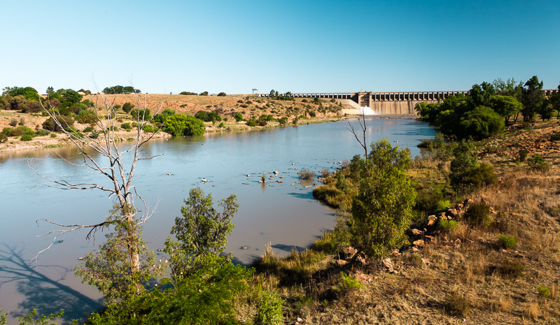 Vaal Dam damwall